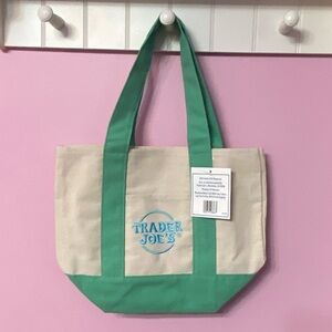 Trader Joe’s 2026 Mini Green Tote Bag